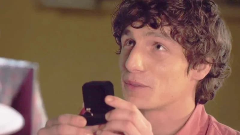 Un Si Grand Soleil: "Will You Marry Me?"... Boris Proposes to Muriel