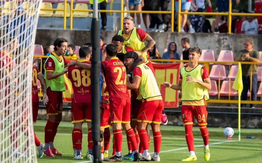 Catanzaro's Mixed Performance Ends in Disappointment Against Sudtirol