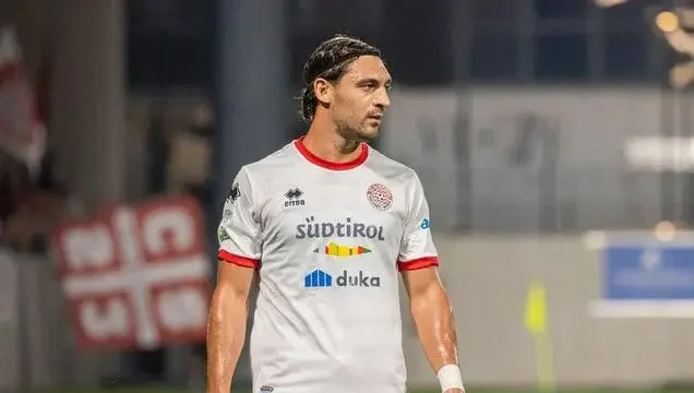Catanzaro Eyes Cagnano to Strengthen Left Flank
