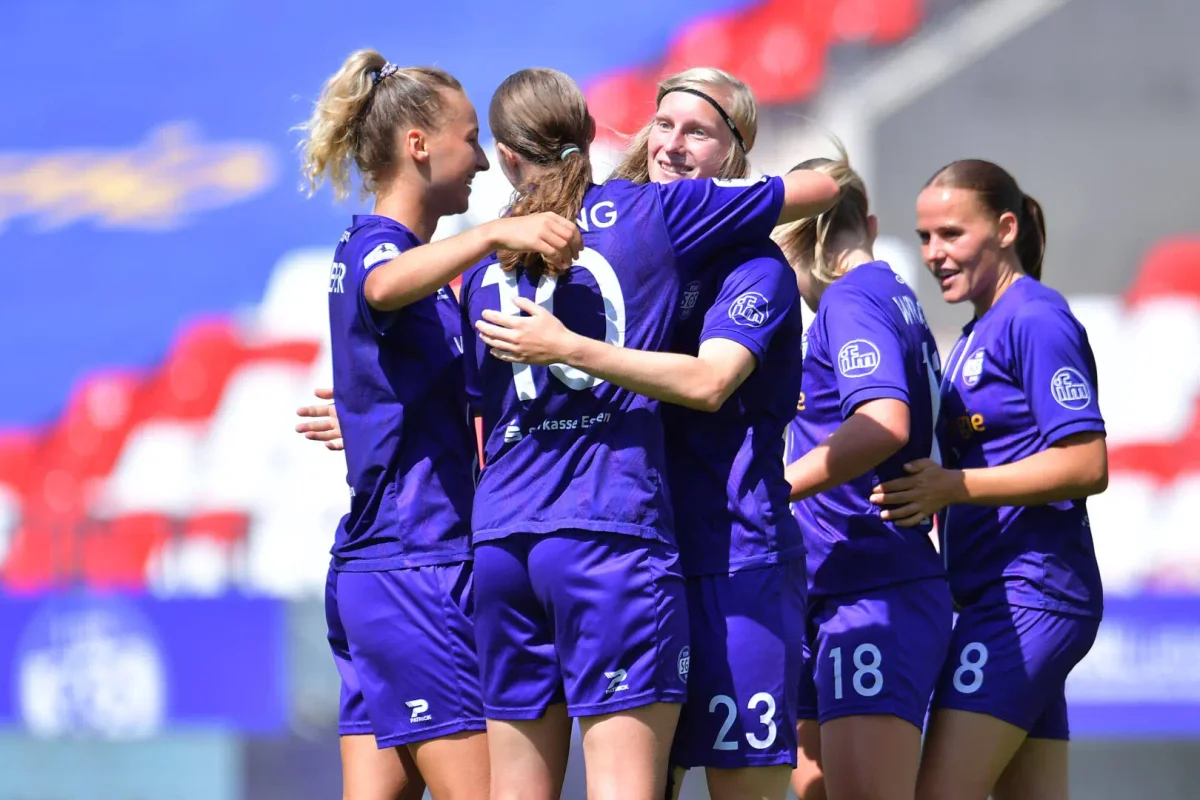 SGS Essen Triumphs Over Eintracht Frankfurt II in Season Opener