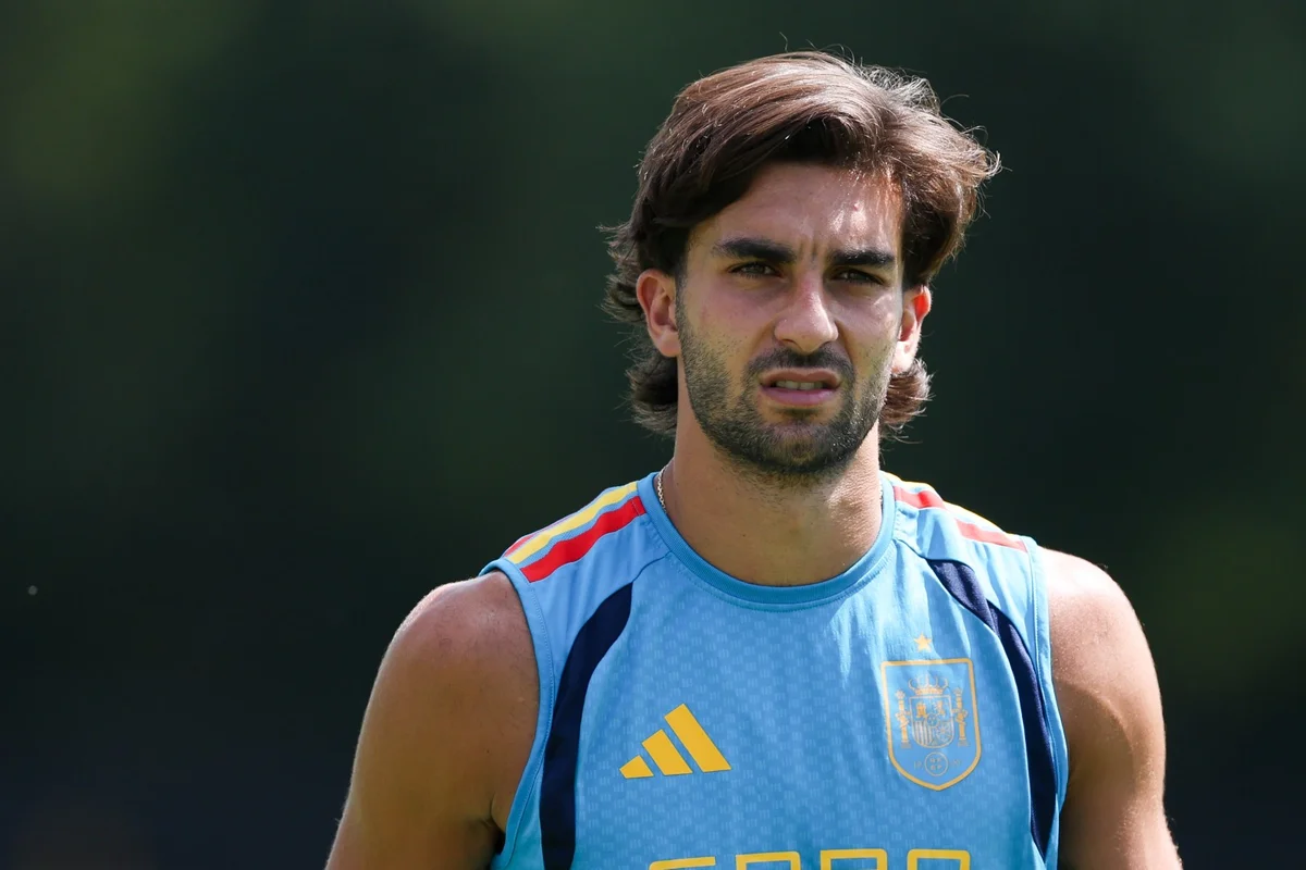 Ferran Torres Makes Transfer Decision: Barcelona to PSG Likely
